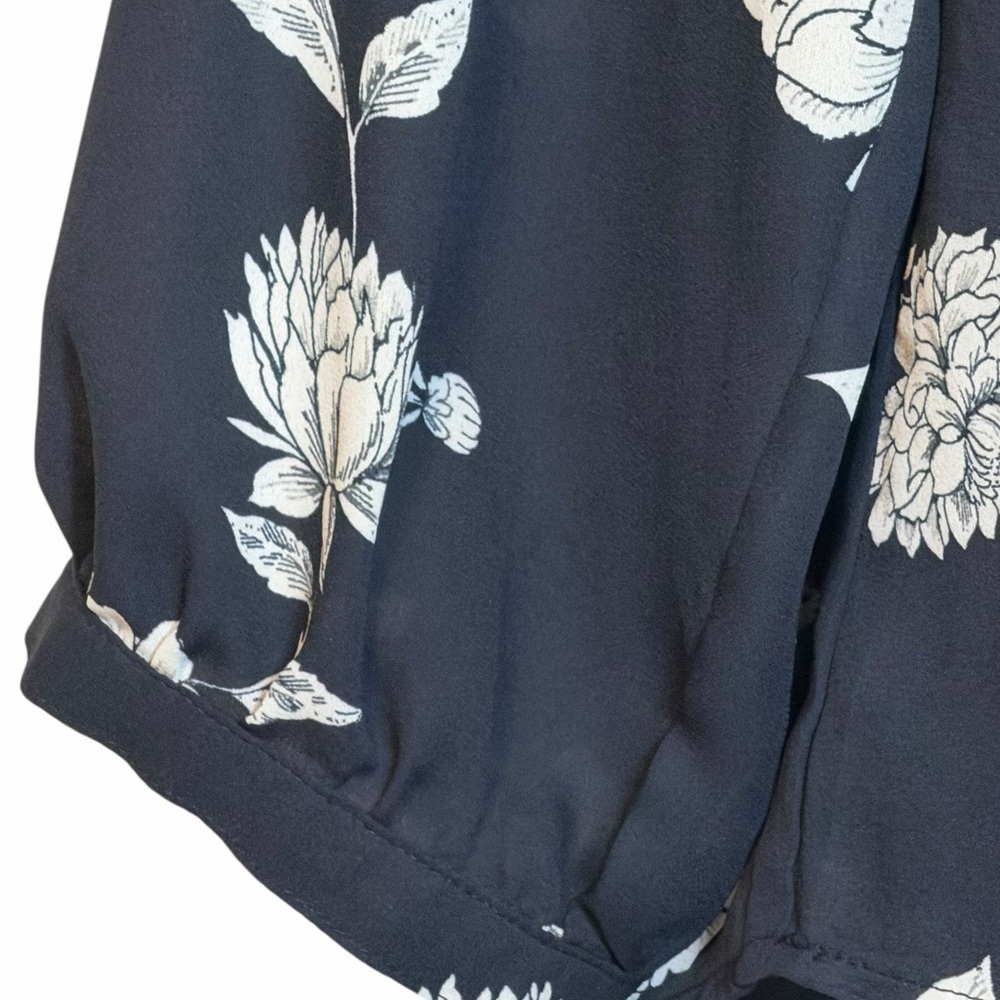 Roz & Ali Women’s size 1X black and white floral sheer tunic top boho - Picture 4 of 10